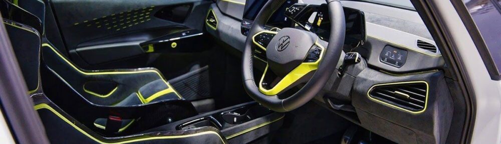 Hyundai desarrolla un nuevo airbag lateral situado entre el conductor y el copiloto